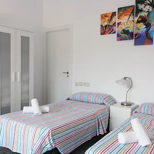 Appartamento ático Con Terraza Y Vistas